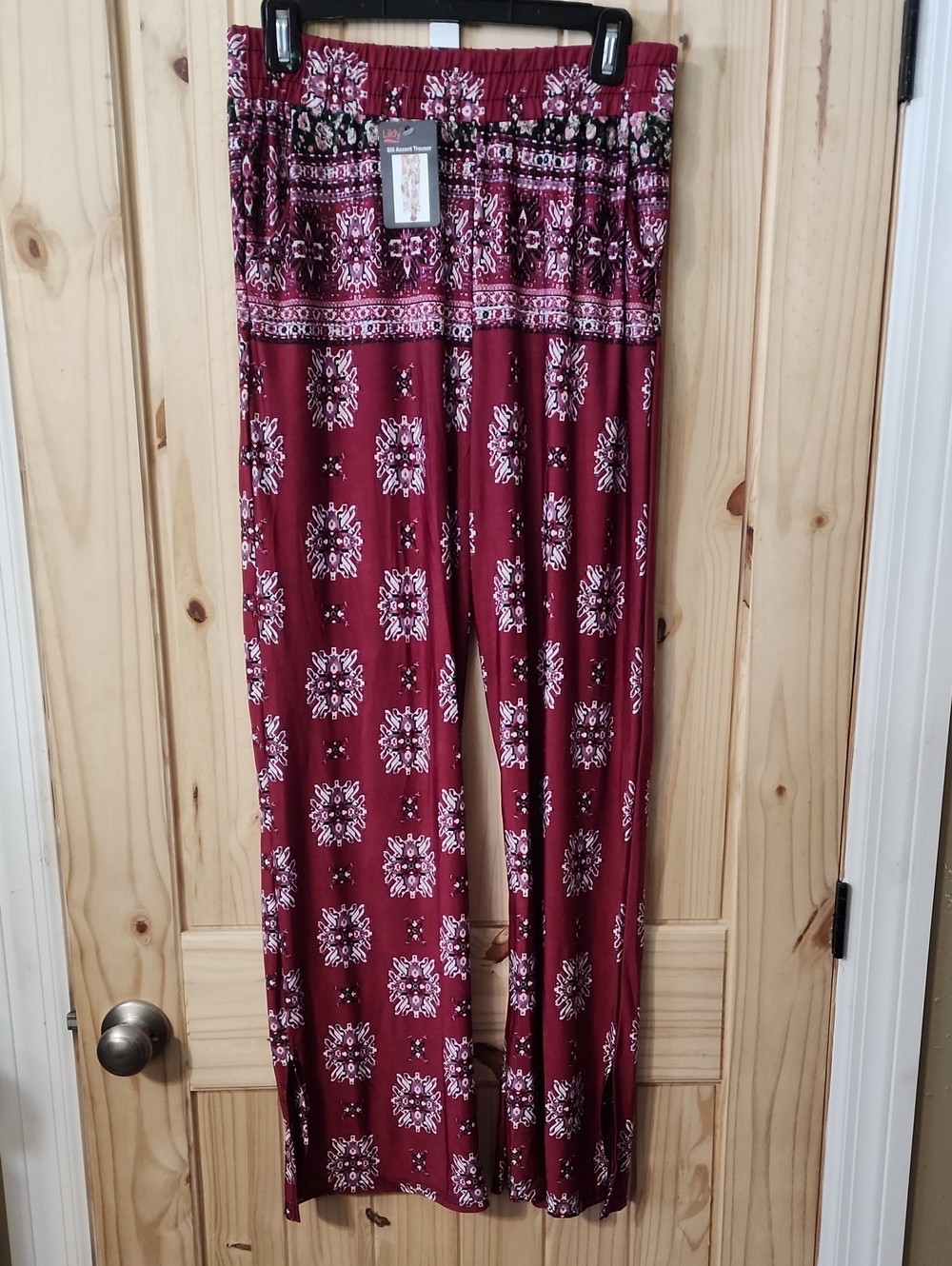 Women's Burgundy Patterned Wide-Leg Pull-On Pants L/XL